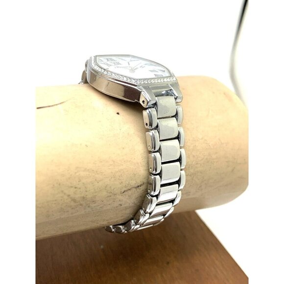 Armitron Women's Watch 75/5907V Quartz Mother of Pearl Dial Steel Tank 30mm - Picture 11 of 13